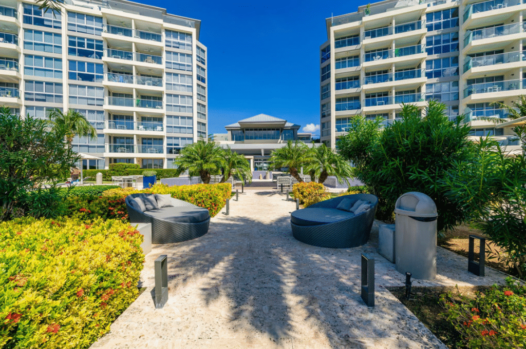 Screenshot 2025 11 03 224357 1024x681